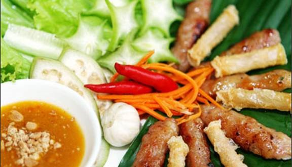 Nem nướng - đặc sản khó quên của thành phố mộng mơ