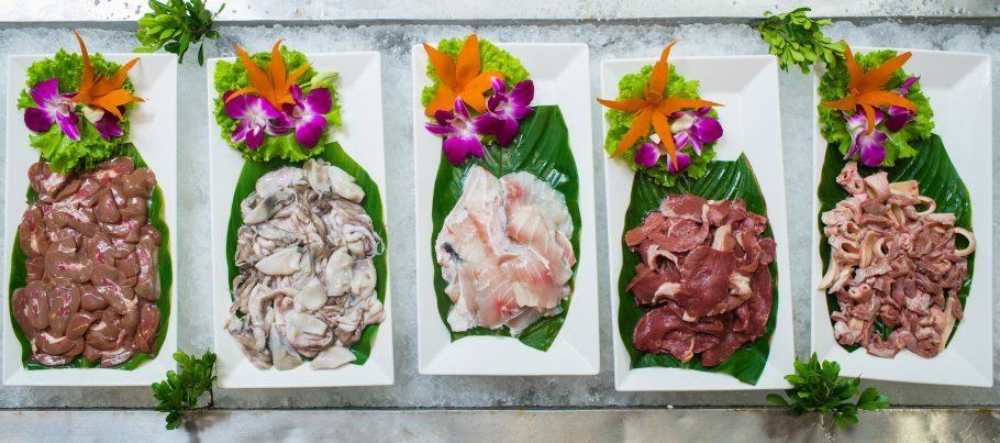 Một lần trải nghiệm tiệc buffet nhà hàng Vườn Bia Hà Nội