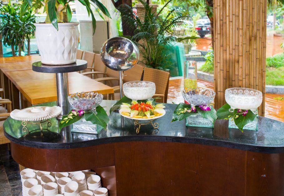 Một lần trải nghiệm tiệc buffet nhà hàng Vườn Bia Hà Nội