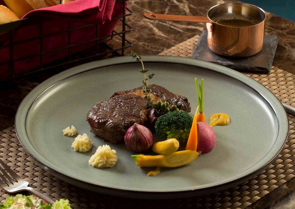 Thực đơn đồ Âu Nhà hàng Maison Steak 36A Hoàng Cầu 9